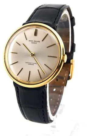 Patek Philippe Calatrava 2591 35mm Yellow gold Champagne 2