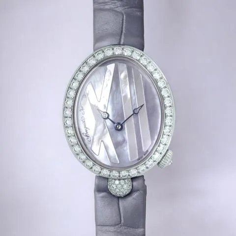 Breguet Reine de Naples 9818BB/5V/922/DD0D 32.5mm White gold Mother-of-pearl