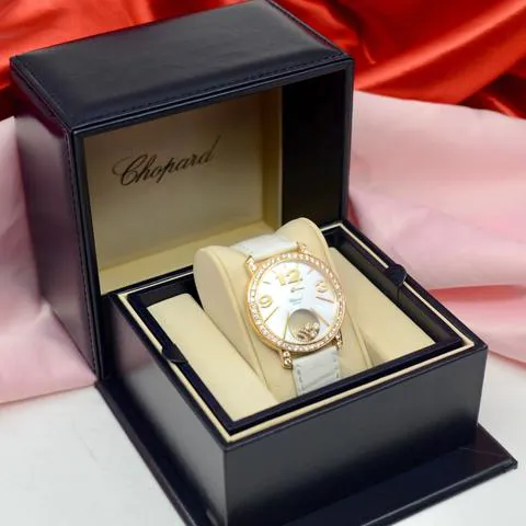 Chopard Happy Diamonds 40mm Yellow gold Mother-of-pearl 6