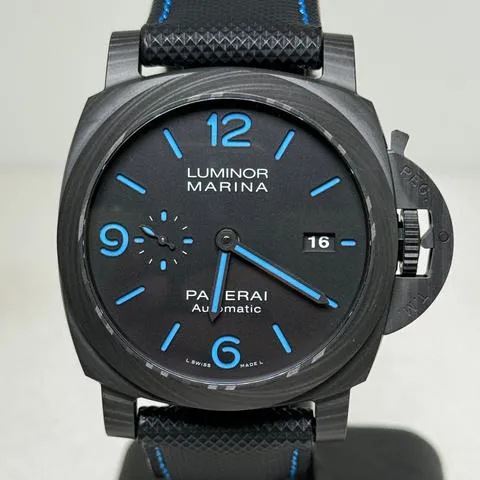 Panerai Luminor GMT Automatic PAM 01661 44mm Carbon fiber Black