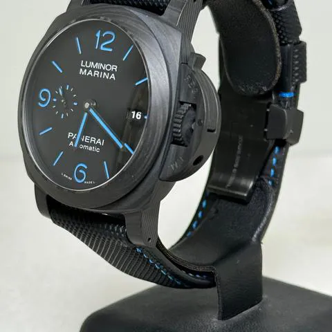 Panerai Luminor GMT Automatic PAM 01661 44mm Carbon fiber Black 1