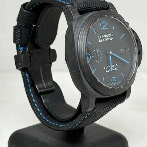 Panerai Luminor GMT Automatic PAM 01661 44mm Carbon fiber Black 2