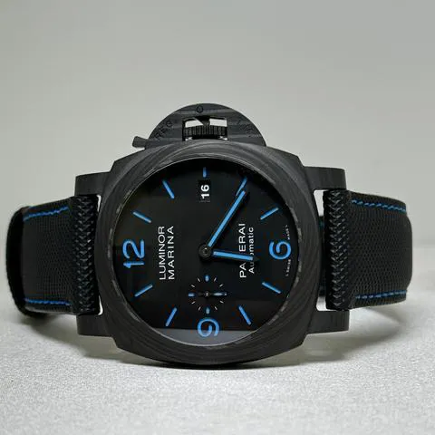 Panerai Luminor GMT Automatic PAM 01661 44mm Carbon fiber Black 3