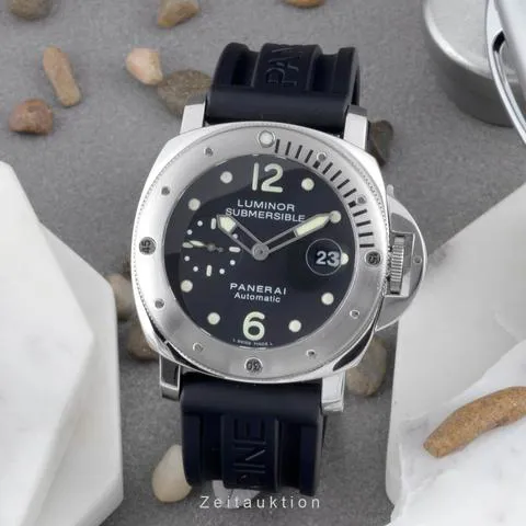 Panerai Submersible PAM 00024 44mm Stainless steel Black 2