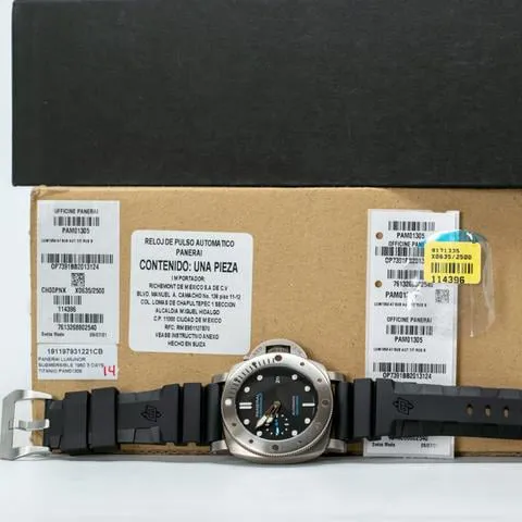 Panerai Submersible PAM 01305 47mm Titanium Black 3