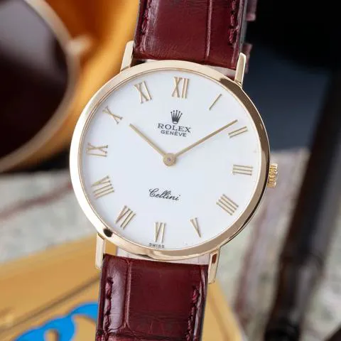 Rolex Cellini 4112 32mm Yellow gold White