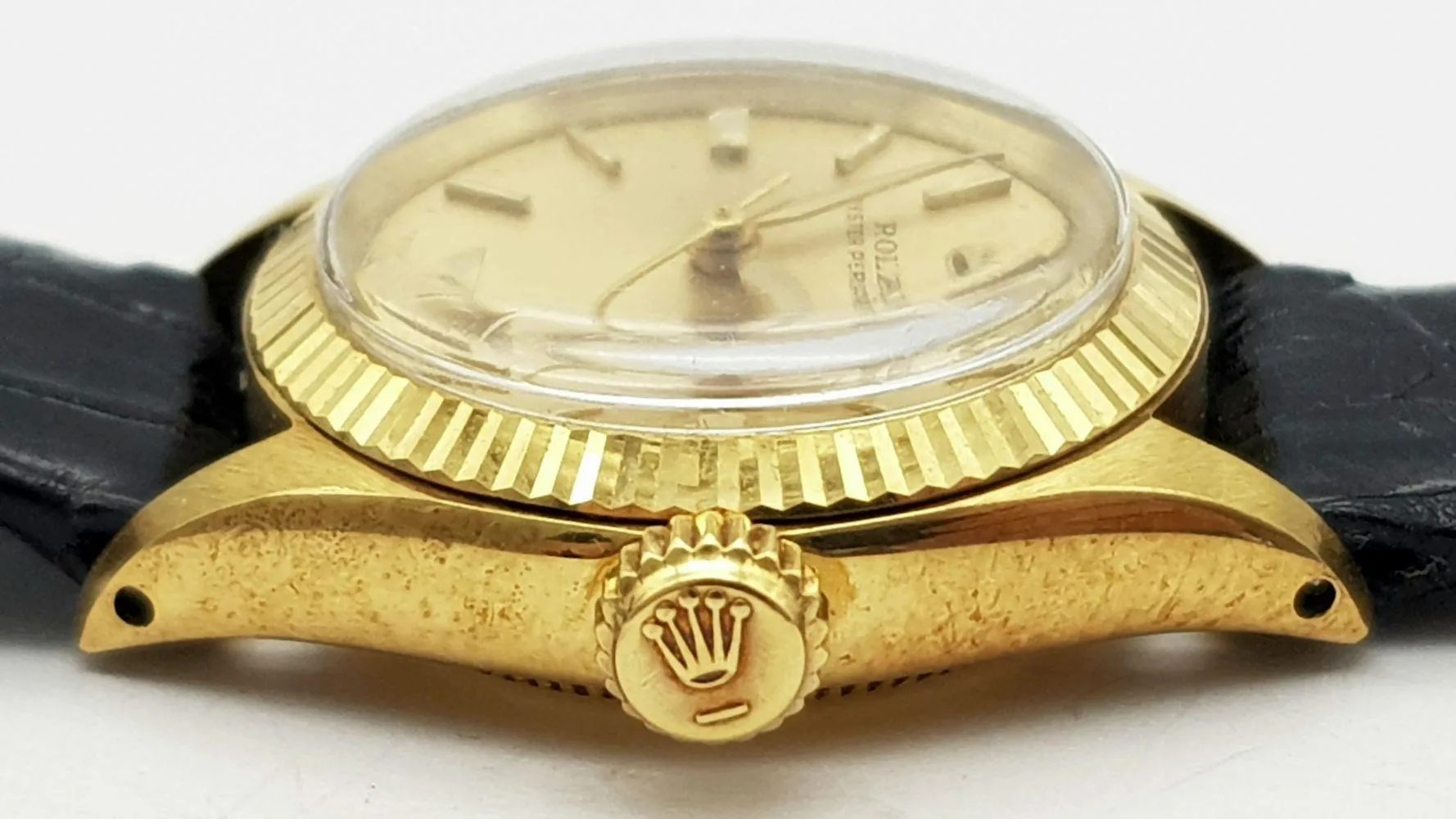 Rolex Oyster Perpetual 26mm 18k yellow gold 3