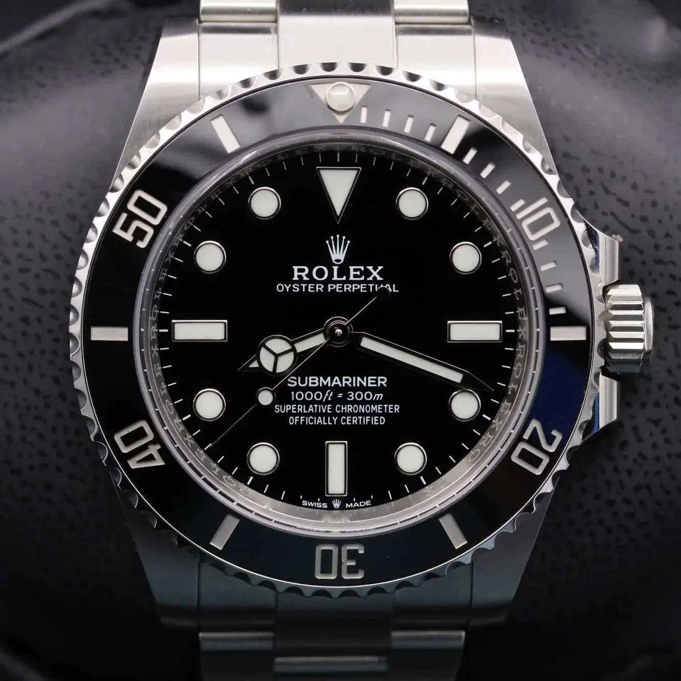 Rolex Submariner 124060-0001 41mm Oystersteel Black