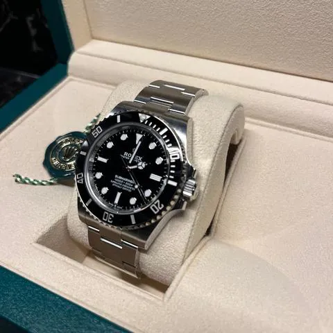 Rolex Submariner 124060LN 41mm Stainless steel Black 2