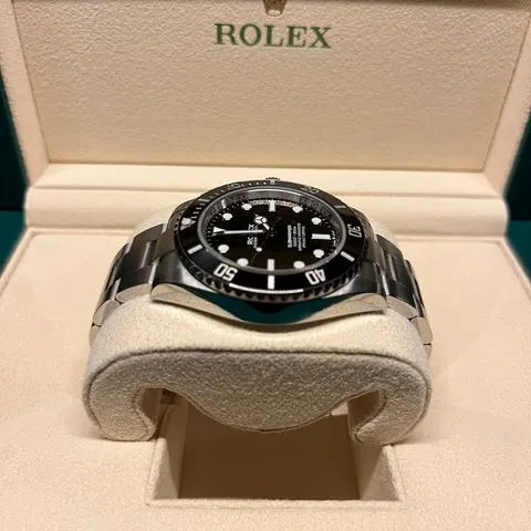 Rolex Submariner 124060LN 41mm Stainless steel Black 8