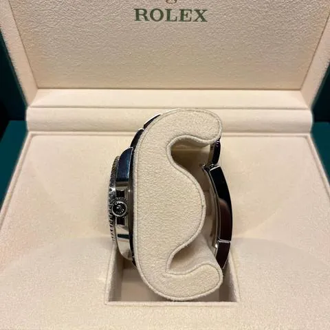 Rolex Submariner 124060LN 41mm Stainless steel Black 9