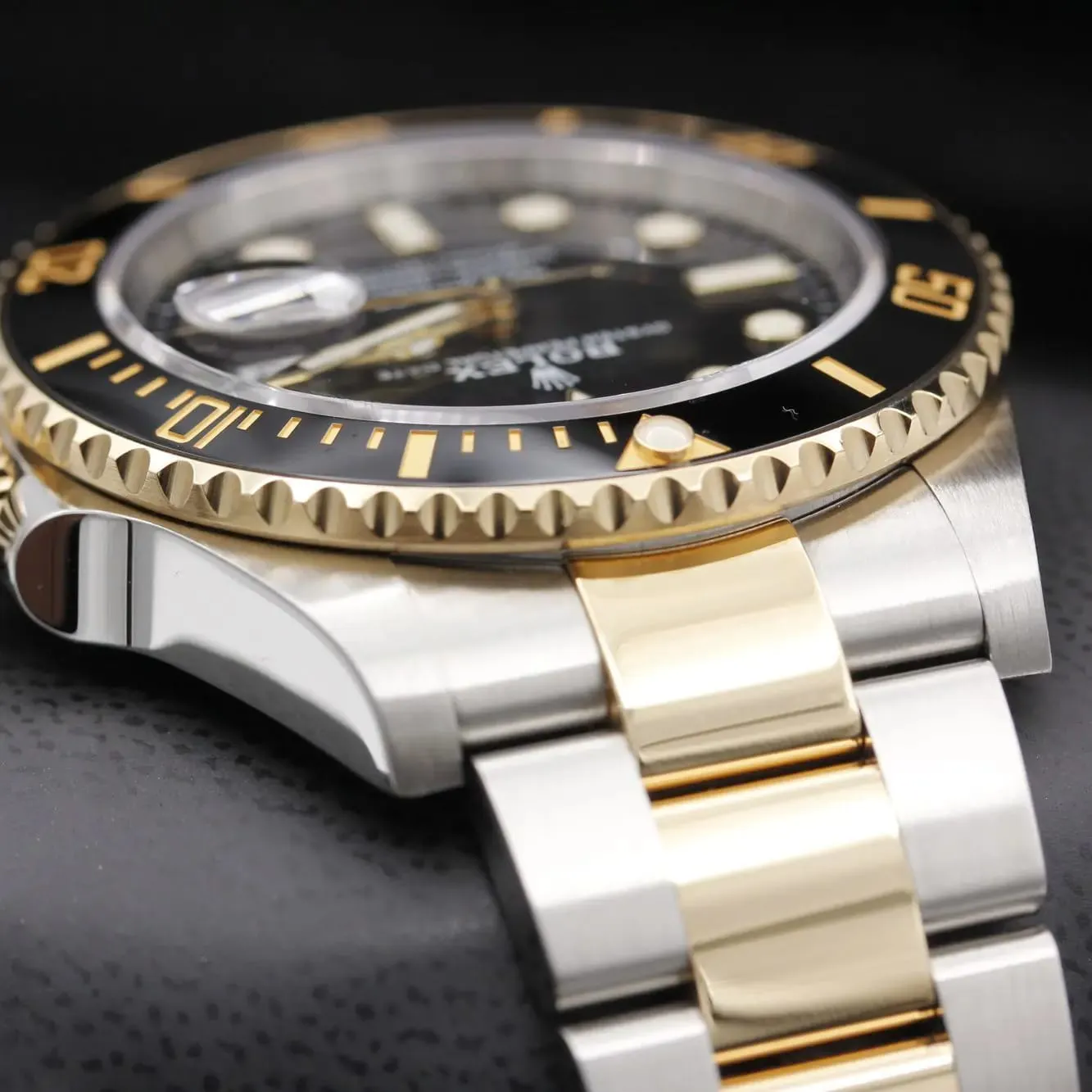 Rolex Submariner 126613LN-0002 41mm Yellow gold and Oystersteel Black 5