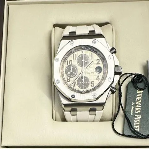 Audemars Piguet Royal Oak Offshore 26470ST.OO.A801CR.01 42mm Stainless steel Beige