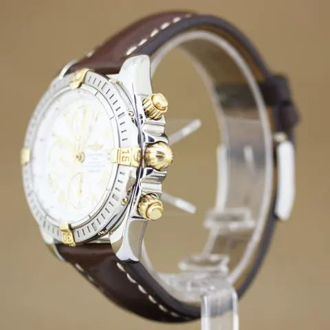 Breitling Chronomat B13356 44mm Yellow gold and Stainless steel White 4