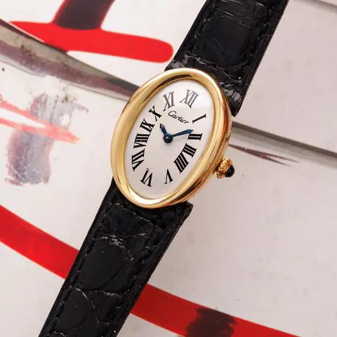 Cartier Baignoire 19mm Yellow gold White 1