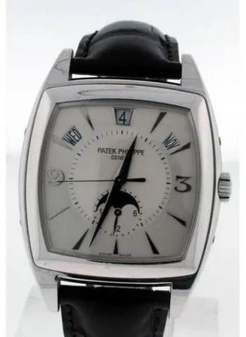 Patek Philippe Gondolo 5135G 38mm White gold Silver