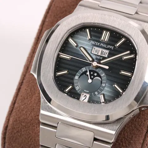 Patek Philippe Nautilus 5726/1A-014 40.5mm Stainless steel Blue