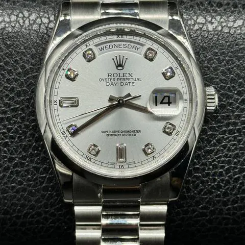 Rolex Day-Date 36 118206 36mm Platinum Blue