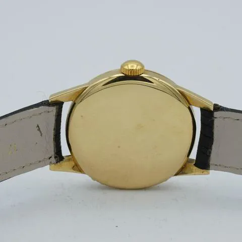 Universal Genève 33mm Yellow gold 6