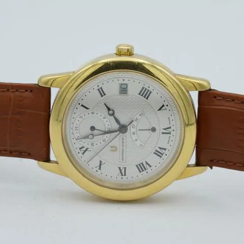 Universal Genève 36mm Yellow gold 5