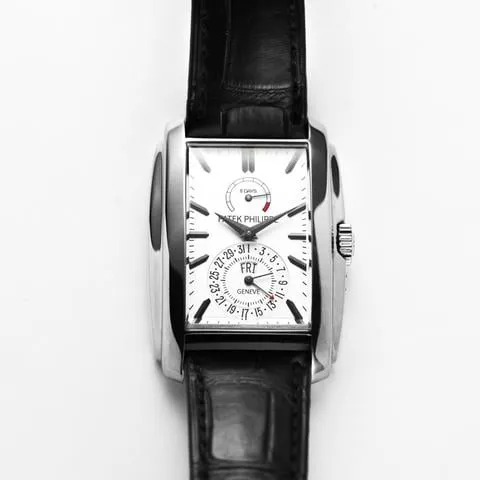 Patek Philippe Gondolo 5200G-010 32.5mm White gold White