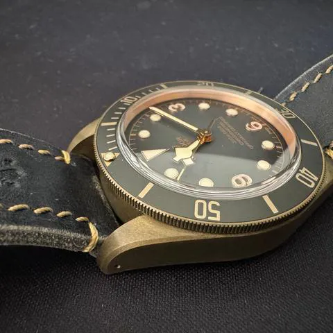 Tudor Black Bay 79250BA 43mm Bronze Gray 3