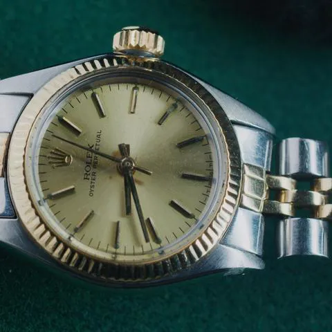 Rolex Oyster Perpetual 67193 26mm Yellow gold and Stainless steel Champagne 11