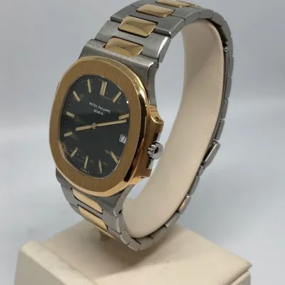 Patek Philippe Nautilus 3700/1 40mm Oro/acciaio Nero 3