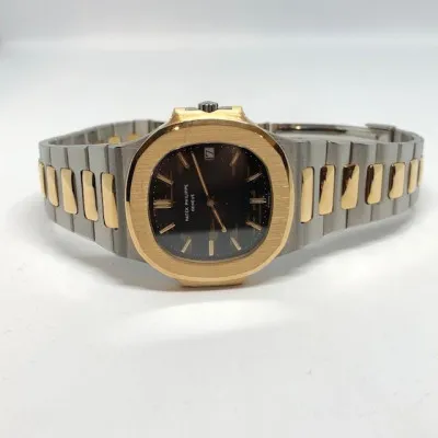 Patek Philippe Nautilus 3700/1 40mm Oro/acciaio Nero 7