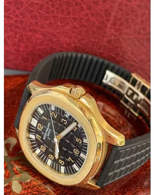 Patek Philippe Aquanaut 5065 J 38mm Oro giallo Nero 14