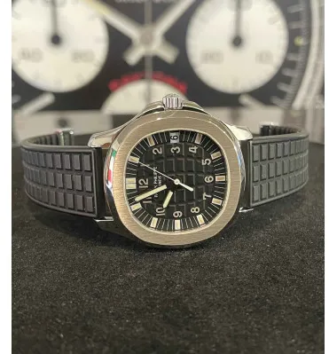 Patek Philippe Aquanaut 5065A 38mm Acciaio Nero 6