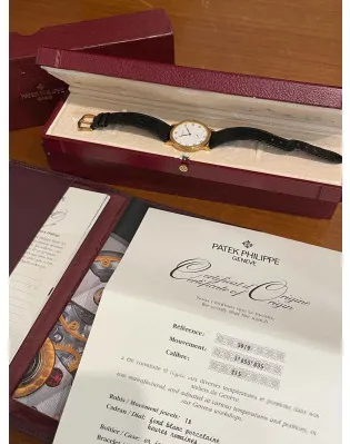 Patek Philippe Calatrava 3919J 33mm Oro giallo Bianco 11