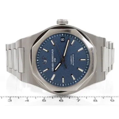 Girard-Perregaux Laureato 81010-11-431-11A 42mm Stainless steel Blue 6