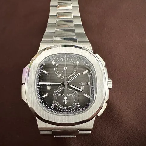 Patek Philippe Nautilus 5990/1A-001 40.5mm Stainless steel Black 7