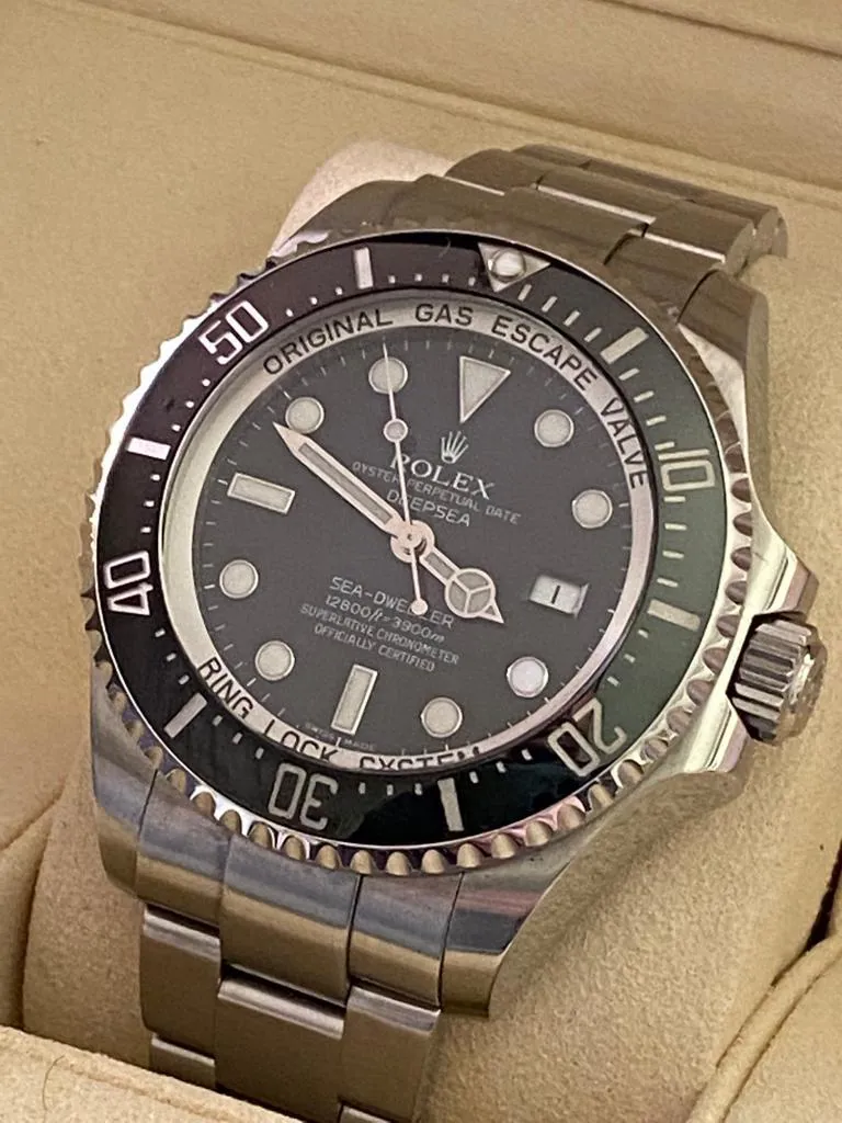 Rolex Sea-Dweller Deepsea 116660 44mm Stainless steel Black