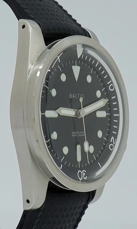 Baltic Aquascaphe Dual Crown 39mm Stainless steel Black 2