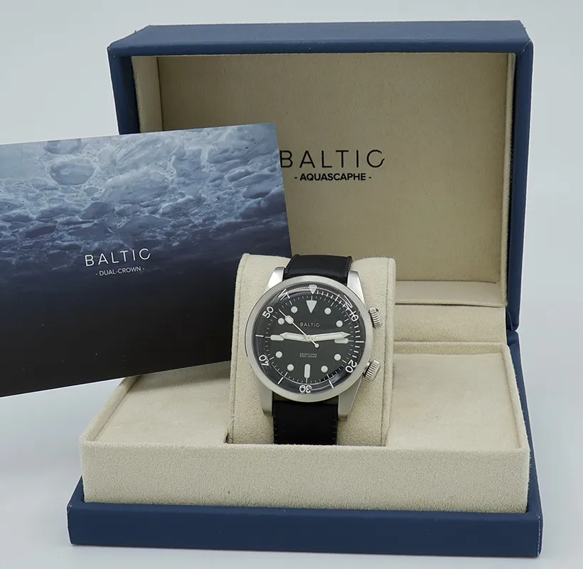 Baltic Aquascaphe Dual Crown 39mm Stainless steel Black 6