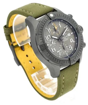 Breitling Avenger V13317101L1X1 45mm Titanium Green 1