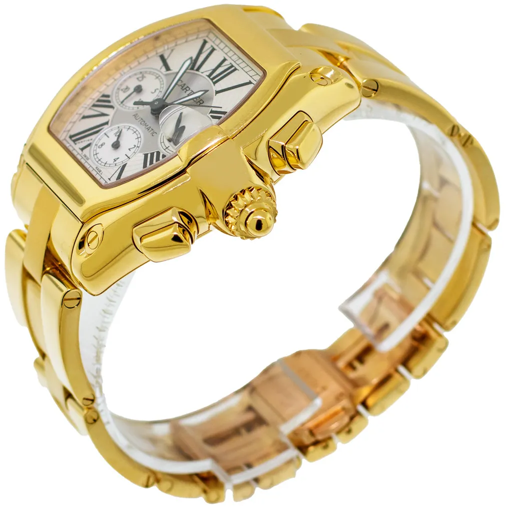 Cartier Roadster 2619 43mm Yellow gold and 18k yellow gold Silver Roman Dial 3