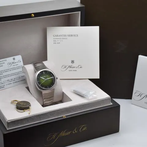 H. Moser & Cie. Streamliner 6200-1200 40mm Stainless steel Green 9