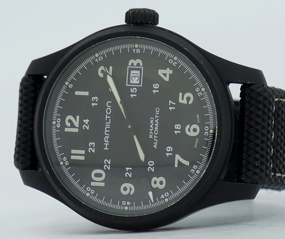 Hamilton Khaki Field H70575733 42mm Black PVD titanium Black 3