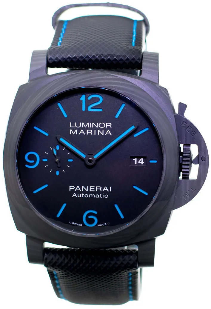 Panerai Luminor GMT Automatic PAM 01661 44mm Carbon fiber Black 2