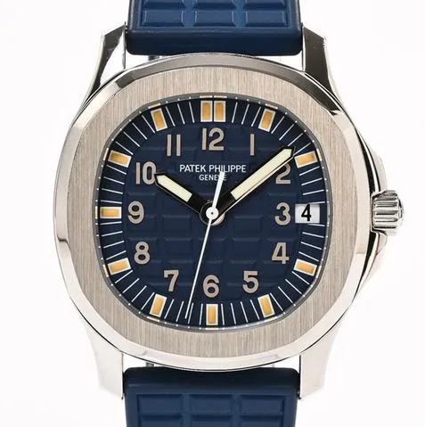 Patek Philippe Aquanaut 5066A 010 33.5mm Stainless steel Blue