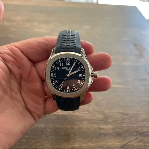 Patek Philippe Aquanaut 5168G-001 42mm White gold Blue 7