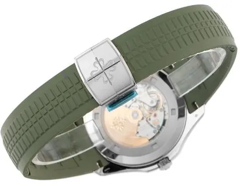 Patek Philippe Aquanaut 5168G-010 42mm White gold Green 5