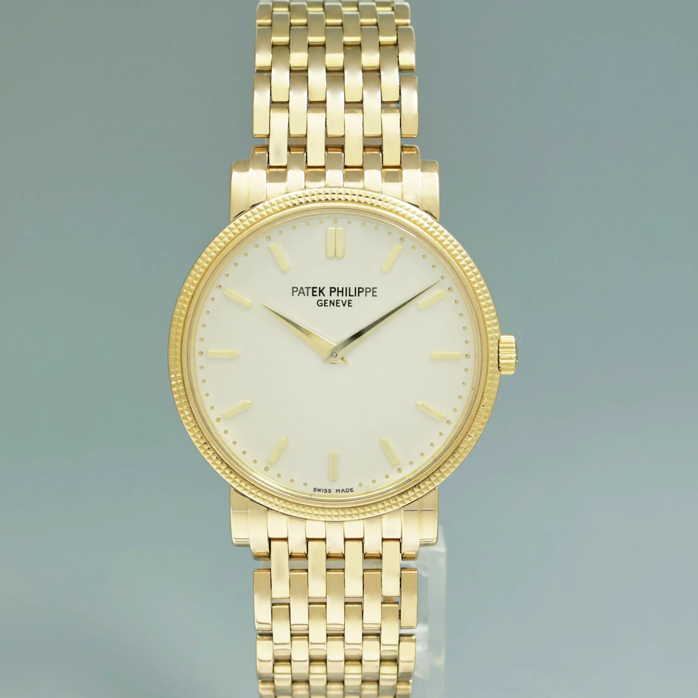 Patek Philippe Calatrava 5120/1J 35mm Yellow gold Silver 1