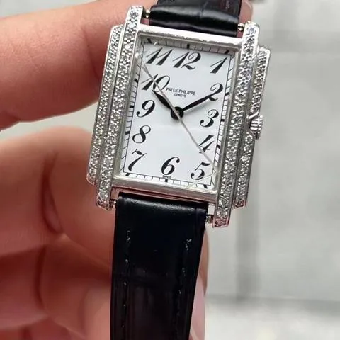 Patek Philippe Gondolo 4824 22mm White gold White 1