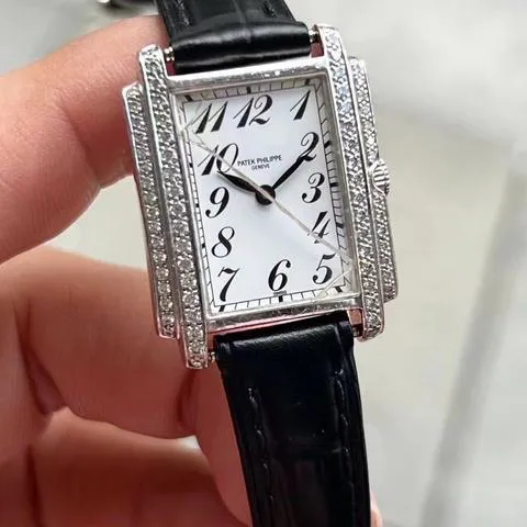 Patek Philippe Gondolo 4824 22mm White gold White 2