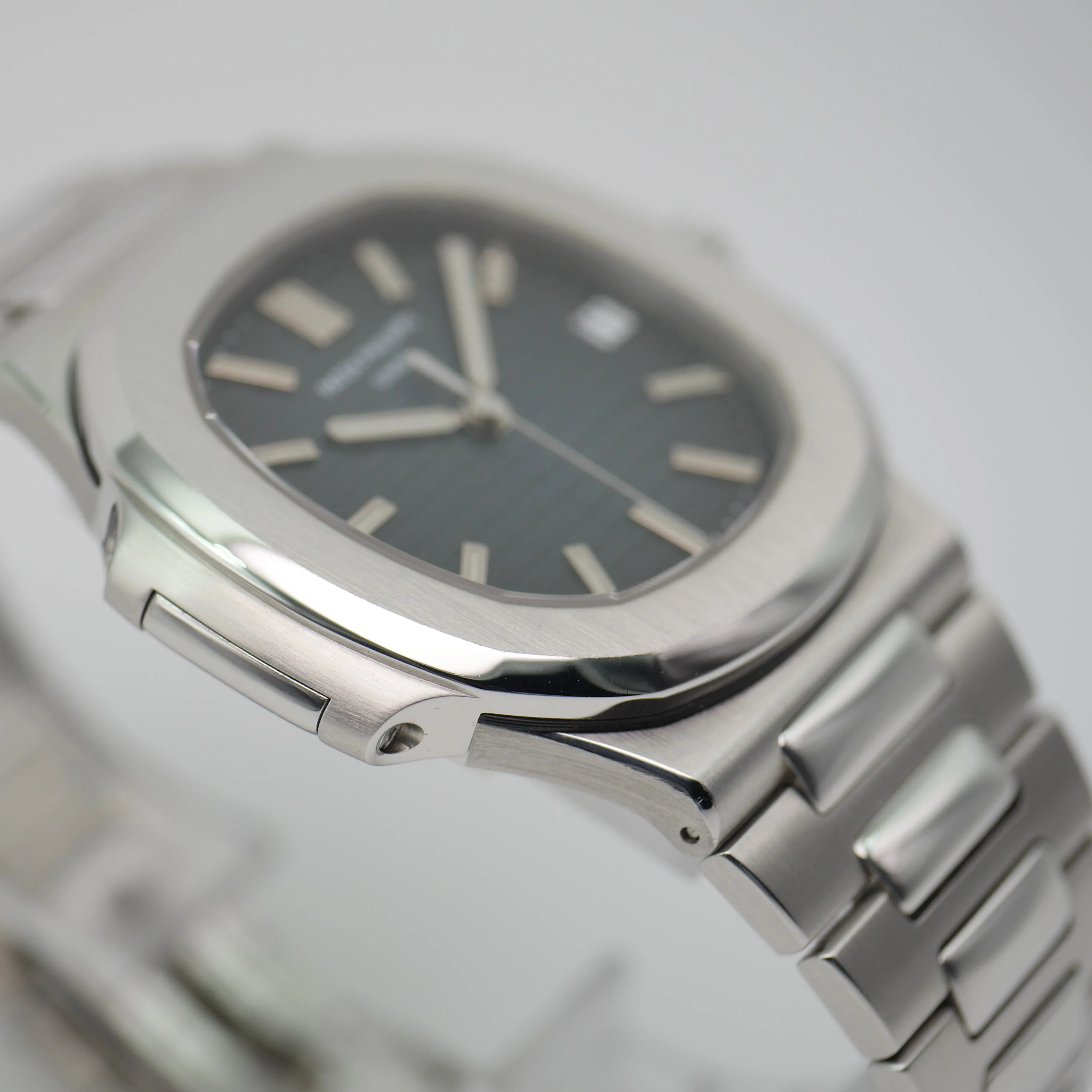 Patek Philippe Nautilus 5711/1A-001 Stainless steel Blue 5