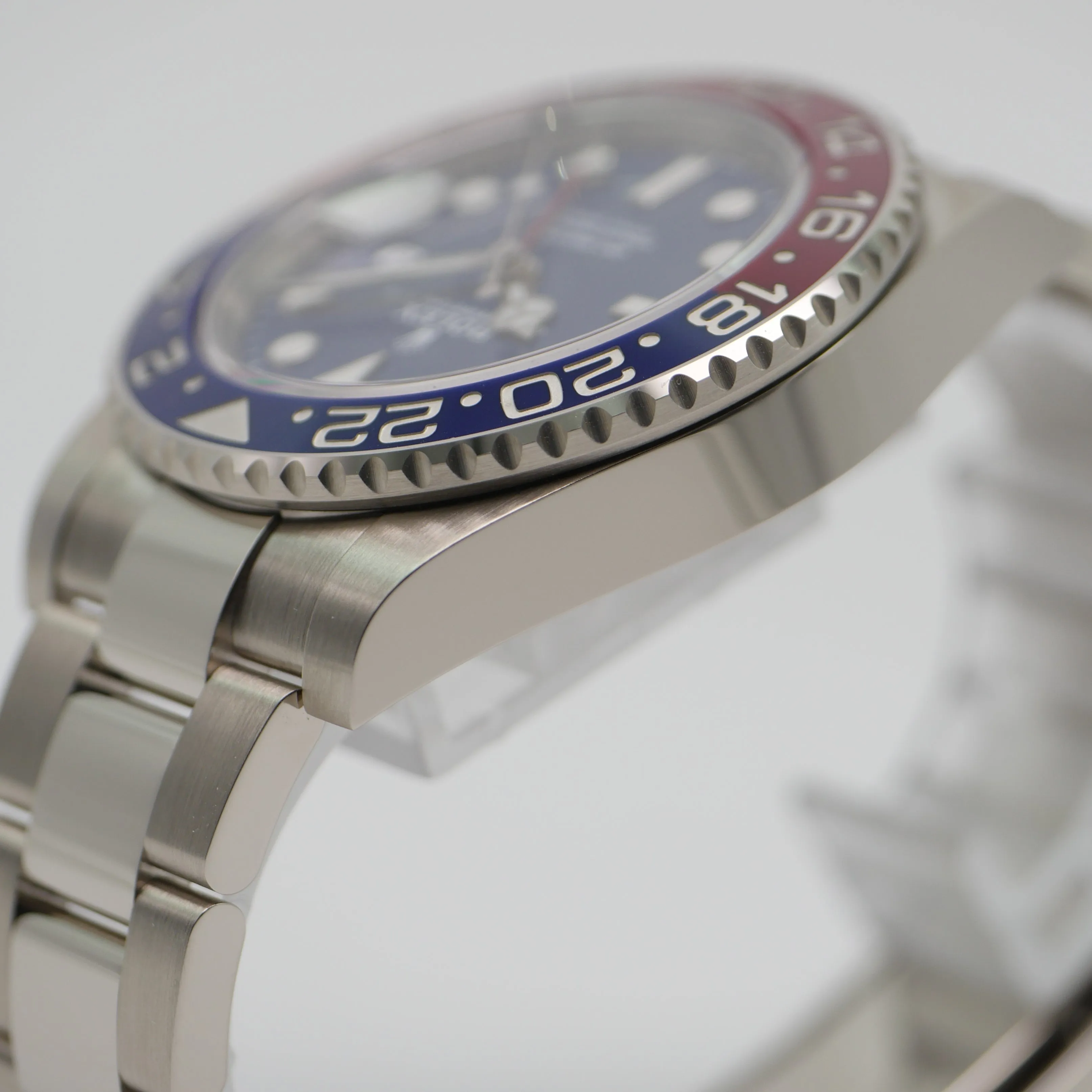 Rolex GMT-Master II 126719BLRO White gold Blue 7